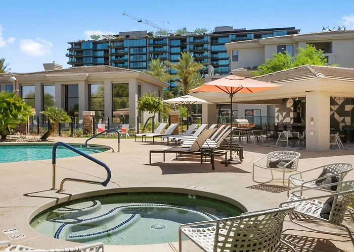 Cozysuites Oasis At Kierland Commons Scottsdale